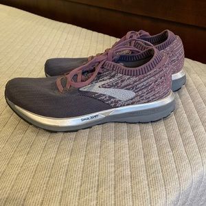 Brooks Ricochet Running Shoes